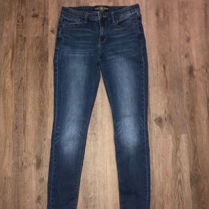 Lucky jeans